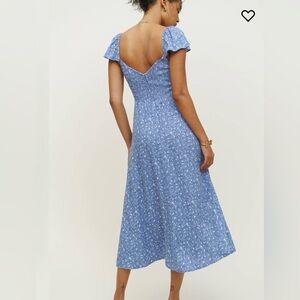 Gently used Baxley Dress in Eve.